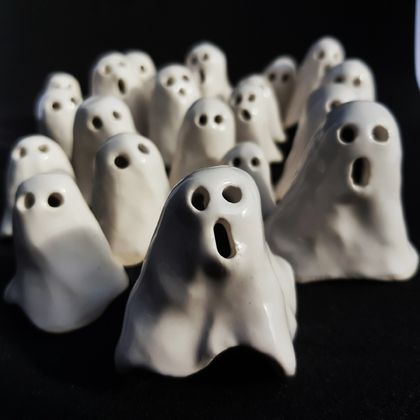 4 Ceramic Ghosts